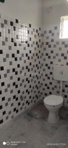 Bathroom Image of 630 Sq.ft 2 BHK Builder Floor for sale in Mukundapur Kolkata for Rs. 1600000