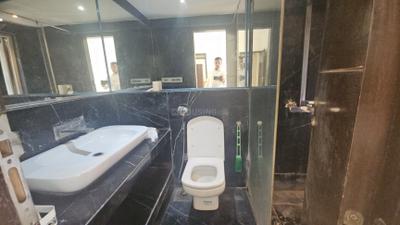 Image of 1800 Sq.ft 3 BHK Apartment / Flat for rent in RNA Continental, Chembur, Mumbai for Rs. 121000