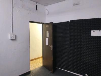 Living Room Image of 1440 Sq.ft 3 BHK Builder Floor for rent in GTB Nagar New Delhi for Rs. 40000