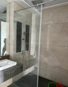 Bathroom Image of 2100 Sq.ft 3 BHK Apartment / Flat for rent in Lokhandwala Minerva, Worli Mumbai for Rs. 365000