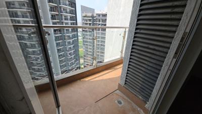 Balcony Image of 2750 Sq.ft 4.5 BHK Builder Floor for rent in Godrej Meridien, Sector 106 Gurgaon for Rs. 90000