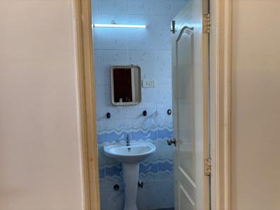 Bathroom Image of 2000 Sq.ft 3 BHK Villa for rent in Cherlapalli Secunderabad for Rs. 40000