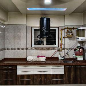 Kitchen Image of 1475 Sq.ft 3 BHK Apartment / Flat for sale in Saroli Surat for Rs. 5800000