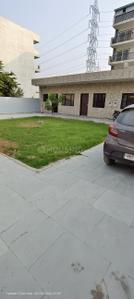 Image of 4500 Sq.ft 4 BHK Builder Floor for rent in Palm Ardee City 4, Sector 52, Gurgaon for Rs. 42000