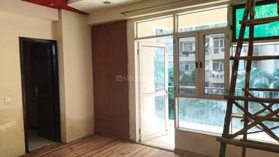 Bedroom Image of 1655 Sq.ft 3 BHK Apartment / Flat for rent in Prateek The Royal Cliff, Crossings Republik Ghaziabad for Rs. 25000