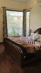 Bedroom Image of 3240 Sq.ft 3 BHK Independent House for sale in Palam Vihar Gurgaon for Rs. 90000000