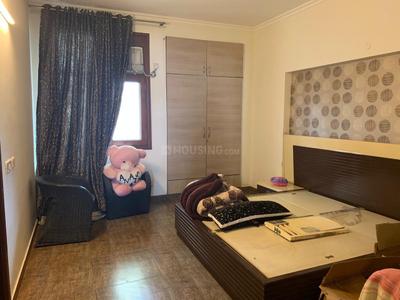 Bedroom Image of 1900 Sq.ft 3 BHK Independent House for rent in Sector 30 Noida for Rs. 50000