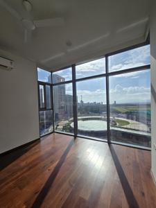 Bedroom Image of 1350 Sq.ft 3 BHK Apartment / Flat for rent in Piramal Mahalaxmi, Mahalakshmi Mumbai for Rs. 280000