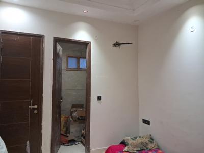 Bedroom Image of 900 Sq.ft 3 BHK Builder Floor for sale in Paschim Vihar New Delhi for Rs. 18500000