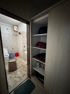 Bathroom Image of 1200 Sq.ft 2 BHK Apartment / Flat for rent in Madhapur Hyderabad for Rs. 45000