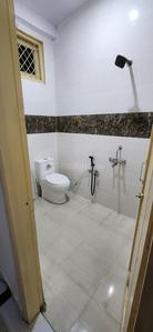 Bathroom Image of Bee Hive Stays PG in Sector 63 A, Noida