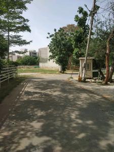 Image of 418 Sq.ft Residential Plot / Land for sale in Sector 43, Gurgaon for Rs. 140000000