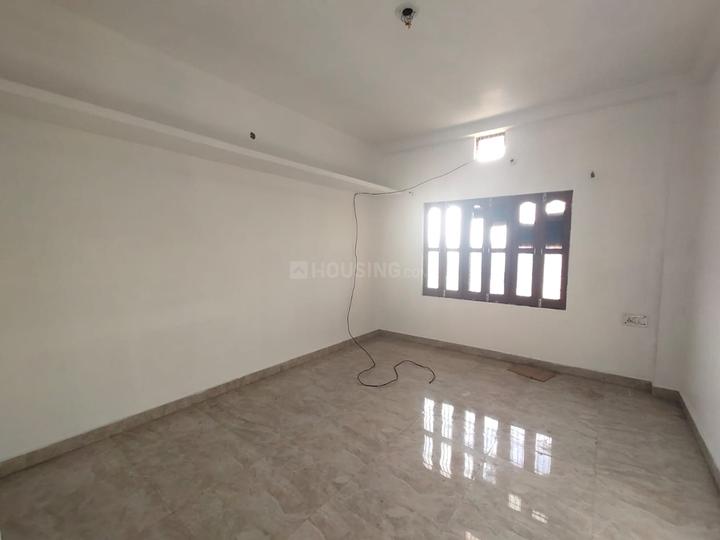 Akhari Bedroom 1