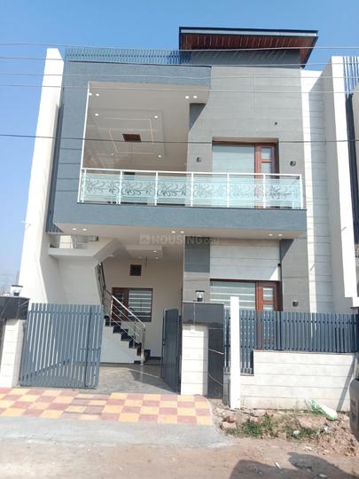 M M HOMEZ Main Image 1