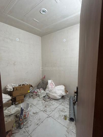 Nirman Vihar, Preet Vihar Bedroom 1