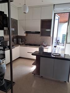 Kitchen Image of 2304 Sq.ft 3 BHK Apartment / Flat for sale in Ivory County, Sector 115 Noida for Rs. 36300000
