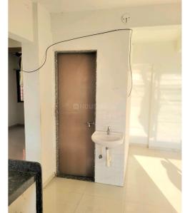 Bathroom Image of 2538 Sq.ft 3 BHK Apartment / Flat for rent in Vaishnodevi Kingston, Bhatha Surat for Rs. 30000
