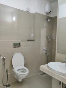 Common Bathroom Image of 650 Sq.ft 1 BHK Apartment / Flat for sale in Kasarvadavali Thane for Rs. 6500000