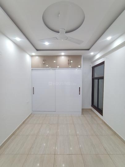 Adarsh Nagar, Sector 12 Main Image 1