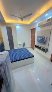 1 RK Independent Builder Floor