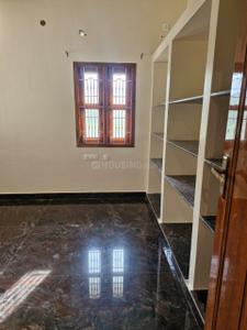 Bedroom Image of 1200 Sq.ft 2 BHK Independent House for rent in Kamaraj Nagar Tiruchirappalli for Rs. 16000