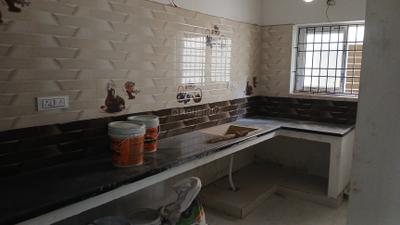 Kitchen Image of 923 Sq.ft 2 BHK Apartment / Flat for sale in Perumbakkam Chennai for Rs. 7768600