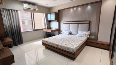 Bedroom Image of 3300 Sq.ft 4 BHK Apartment / Flat for sale in Shilp Shaligram, Vastrapur Ahmedabad for Rs. 36500000