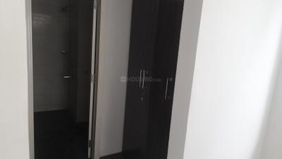 Bathroom Image of 3163 Sq.ft 4.5 BHK Apartment / Flat for sale in Godrej Frontier, Sector 80 Gurgaon for Rs. 32500000