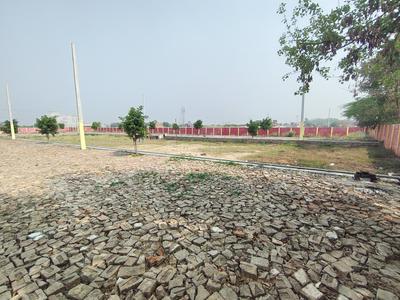 Image of 450 Sq.ft Residential Plot / Land for sale in Naubasta, Kanpur for Rs. 525000