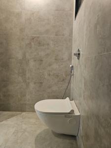 Common Bathroom Image of 984 Sq.ft 2 BHK Apartment / Flat for sale in Unique Youtopia Phase I, Kharadi Pune for Rs. 11700000