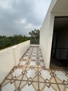 Balcony Image of 800 Sq.ft 2 BHK Apartment / Flat for rent in DDA Flat Janakpuri, Janakpuri New Delhi for Rs. 32000