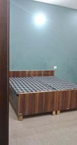 Bedroom Image of 500 Sq.ft 1 RK Builder Floor for rent in Sector 17 Gurgaon for Rs. 12500