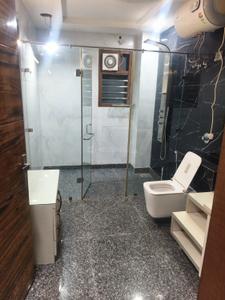 Bathroom Image of 2000 Sq.ft 2 BHK Builder Floor for rent in Palam Vihar Gurgaon for Rs. 48000