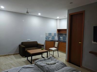 Bedroom Image of 450 Sq.ft 1 RK Apartment / Flat for rent in Sector 128 Noida for Rs. 20000