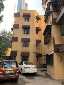 Building Image of 587 Sq.ft 1.5 BHK Apartment / Flat for rent in Prabhadevi Mumbai for Rs. 90000