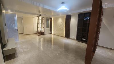 Living Room Image of 2340 Sq.ft 3 BHK Builder Floor for sale in Anand Vihar New Delhi for Rs. 50000000
