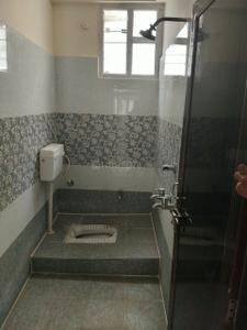 Bathroom Image of 1440 Sq.ft 3 BHK Apartment / Flat for rent in Pothinamallayya Palem Visakhapatnam for Rs. 16000