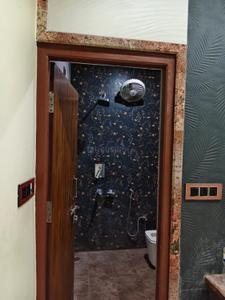 Bathroom Image of 1360 Sq.ft 2 BHK Builder Floor for rent in Krishna Nagar Lucknow for Rs. 19000