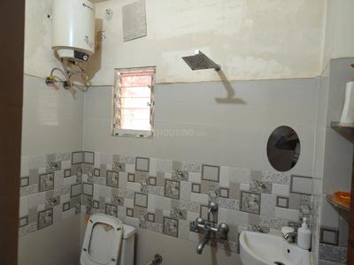 Bathroom Image of 825 Sq.ft 2 BHK Apartment / Flat for sale in Silver Gloria, Lake Town Kolkata for Rs. 5300000