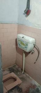 Bathroom Image of 200 Sq.ft 1 BHK Independent House for rent in Indira Nagar Lucknow for Rs. 5500