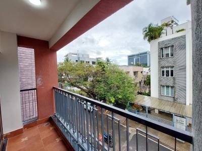 Balcony Image of 1750 Sq.ft 3.5 BHK Apartment / Flat for rent in Raja Annamalai Puram Chennai for Rs. 100000