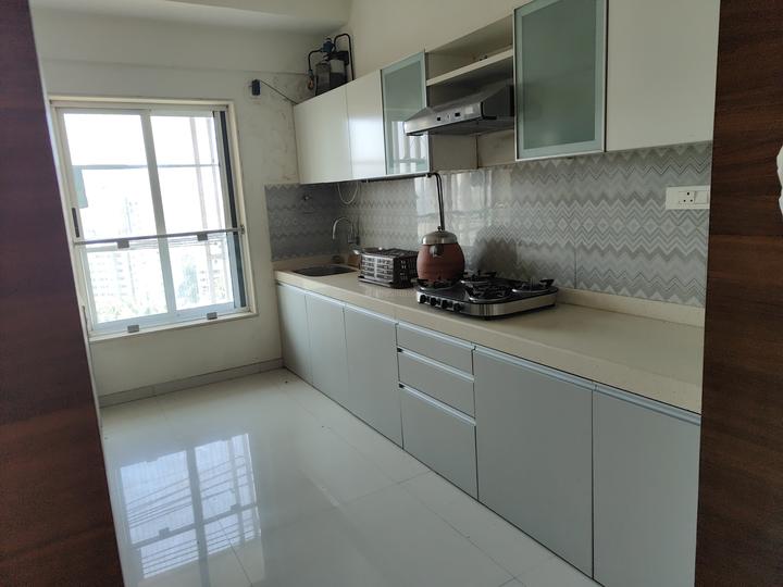 Romell Aether Main Image 1