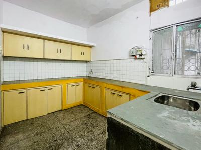 Kitchen Image of 1250 Sq.ft 2 BHK Apartment / Flat for rent in DDA Flats Sarita Vihar, Sarita Vihar New Delhi for Rs. 30000