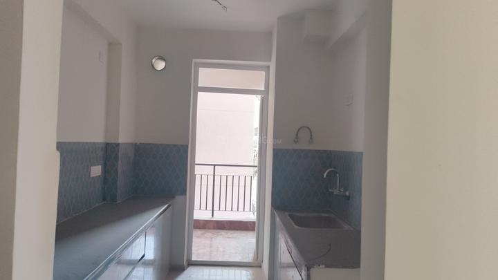 Pareena Express Heights Main Image 1