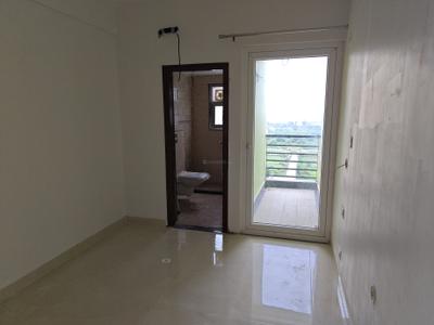 Bedroom Image of 2100 Sq.ft 3 BHK Apartment / Flat for rent in Sushant Golf City Lucknow for Rs. 30000
