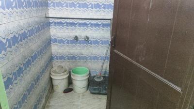 Image of 669 Sq.ft 3 BHK Builder Floor for rent in Sabzi Mandi Old, New Delhi for Rs. 13999