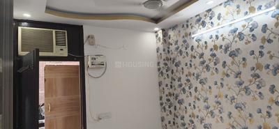 Bedroom Image of 700 Sq.ft 2 BHK Builder Floor for sale in Govindpuri New Delhi for Rs. 4500000