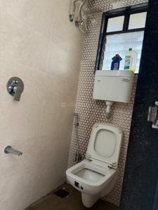 Bathroom Image of 450 Sq.ft 1 BHK Apartment / Flat for sale in Bhoomi Samarth, Goregaon East Mumbai for Rs. 11500000