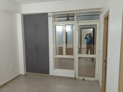 Bedroom Image of 1295 Sq.ft 3 BHK Apartment / Flat for sale in Supertech Ecociti, Sector 137 Noida for Rs. 12900000