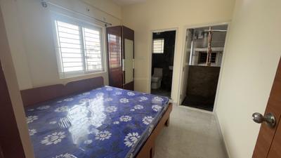 Bedroom Image of 950 Sq.ft 2 BHK Apartment / Flat for rent in Singasandra Bengaluru for Rs. 35000